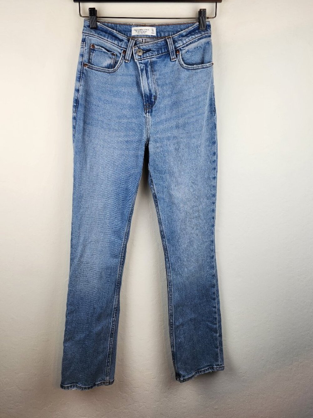 Abercrombie The '90s Slim Straight Ultra High Rise Crossover Waist Jeans 25S